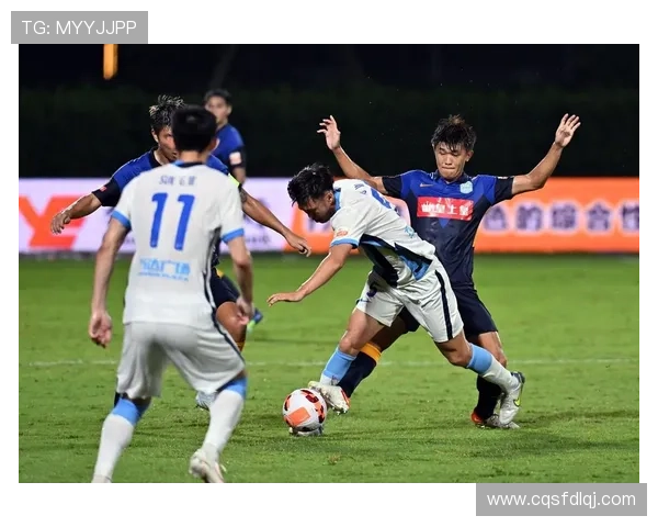 广州足球队转型之路的挑战与机遇探讨特别报道