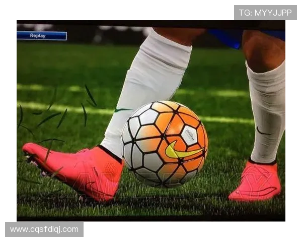 张芳独家揭秘足球技巧与心得分享助你提升球技与比赛表现 张芳独家揭秘足球技巧与心得分享助你提升球技与比赛表现