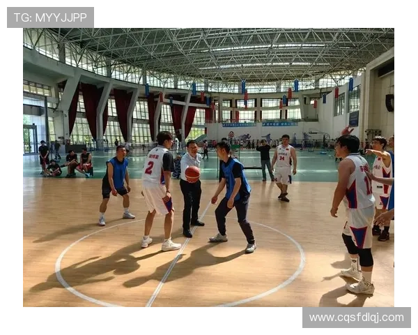 成都篮球队在选拔赛中以51分稳居积分榜首位展现强大实力